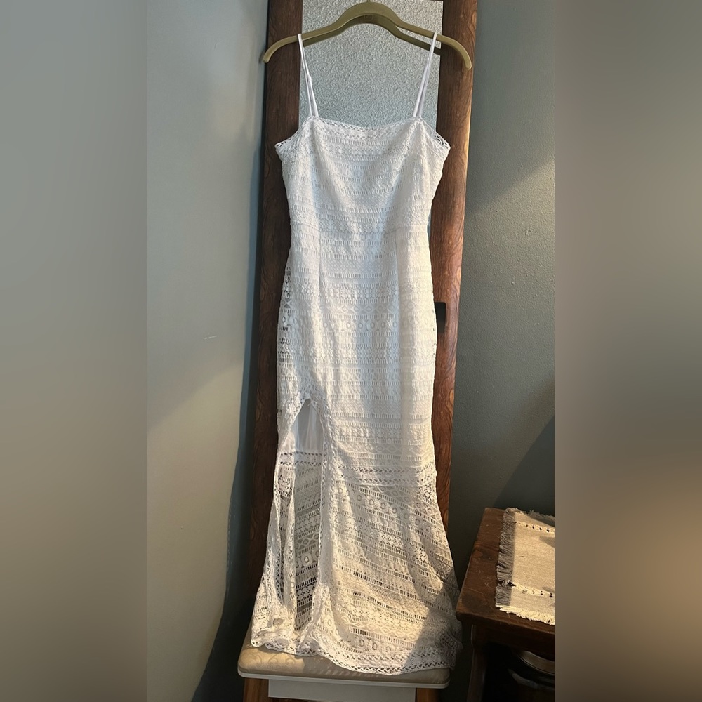 lulu’s white midi dress